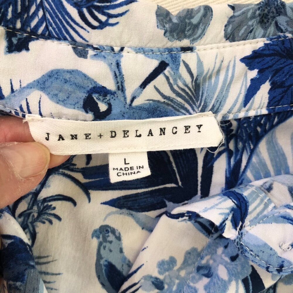 Jane + Delancey Blue Tropical Print Button Up Shirt Blouse Top Large - Picture 2 of 6